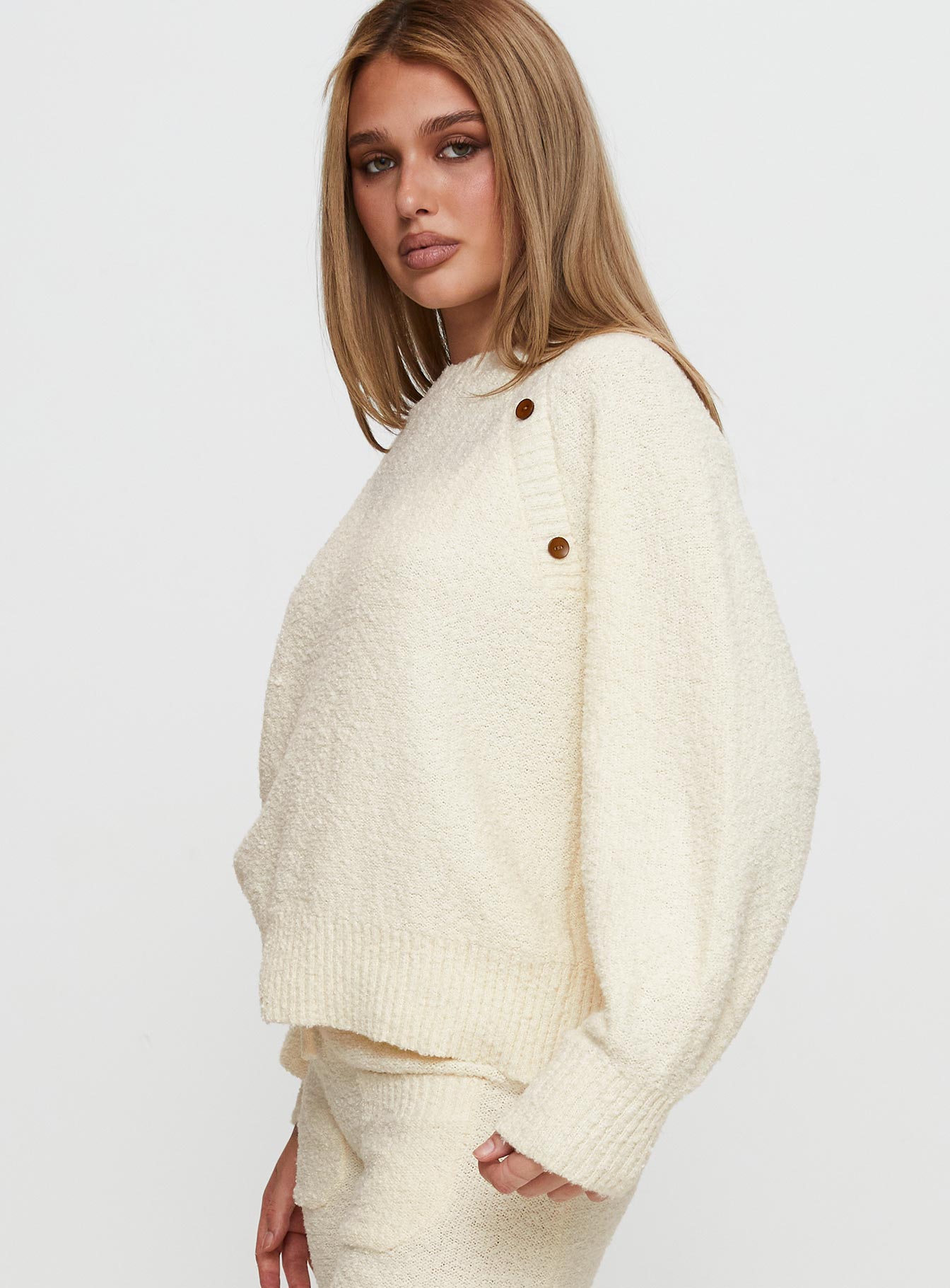Susi Fluffy Knit Sweater Ivory