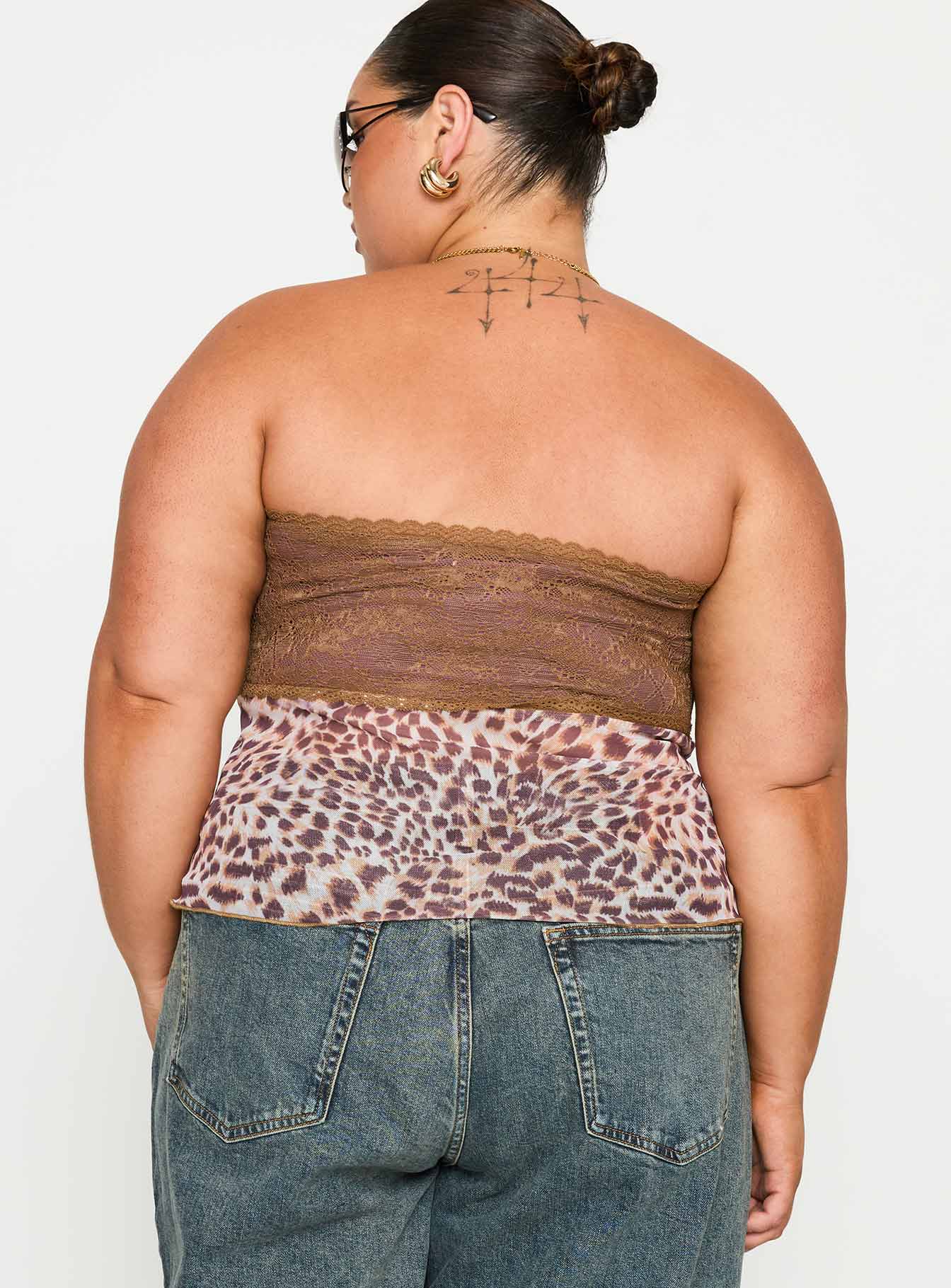 Art Deco Top Brown Curve
