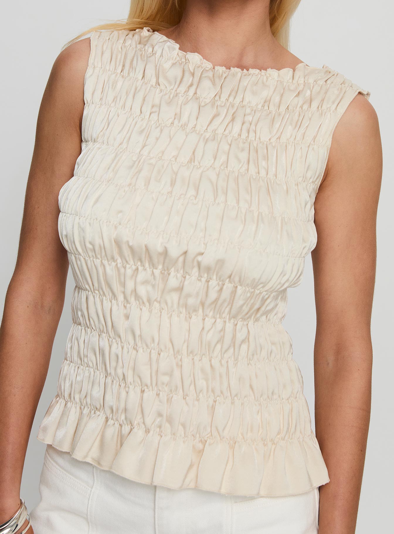 Elenir Shirred Top Beige