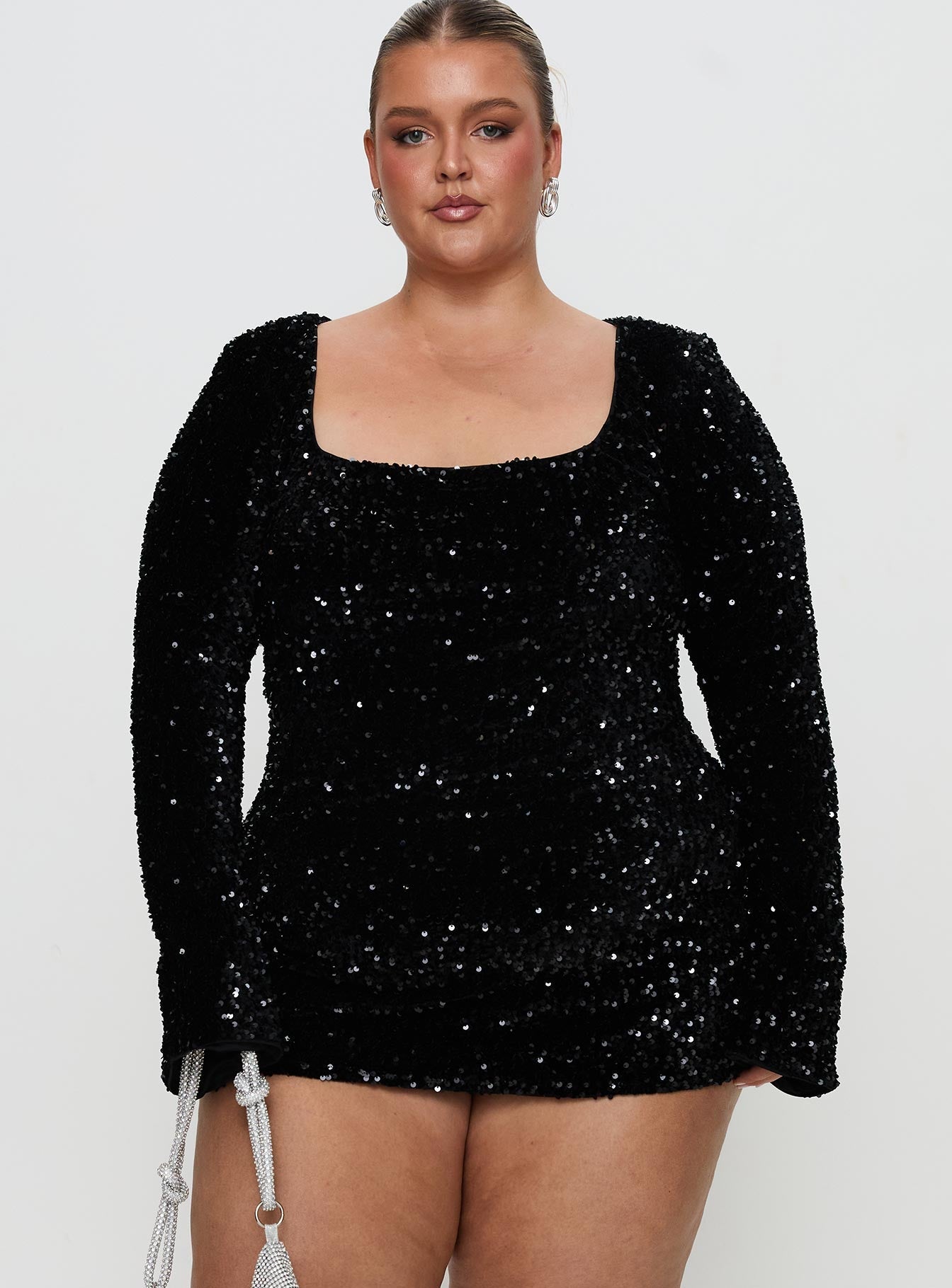 Vinelle Long Sleeve Mini Dress Black Curve