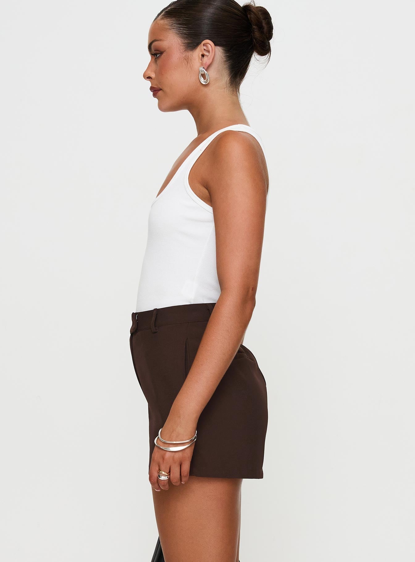 Ellerie Tailored Shorts Chocolate