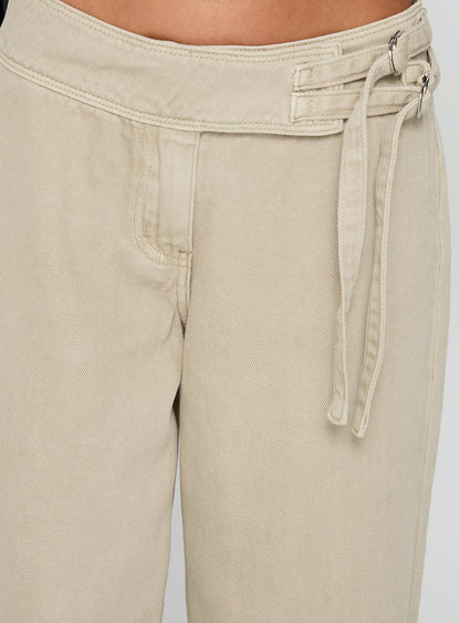 Boxie Mid Rise Wide Leg Jeans Cream